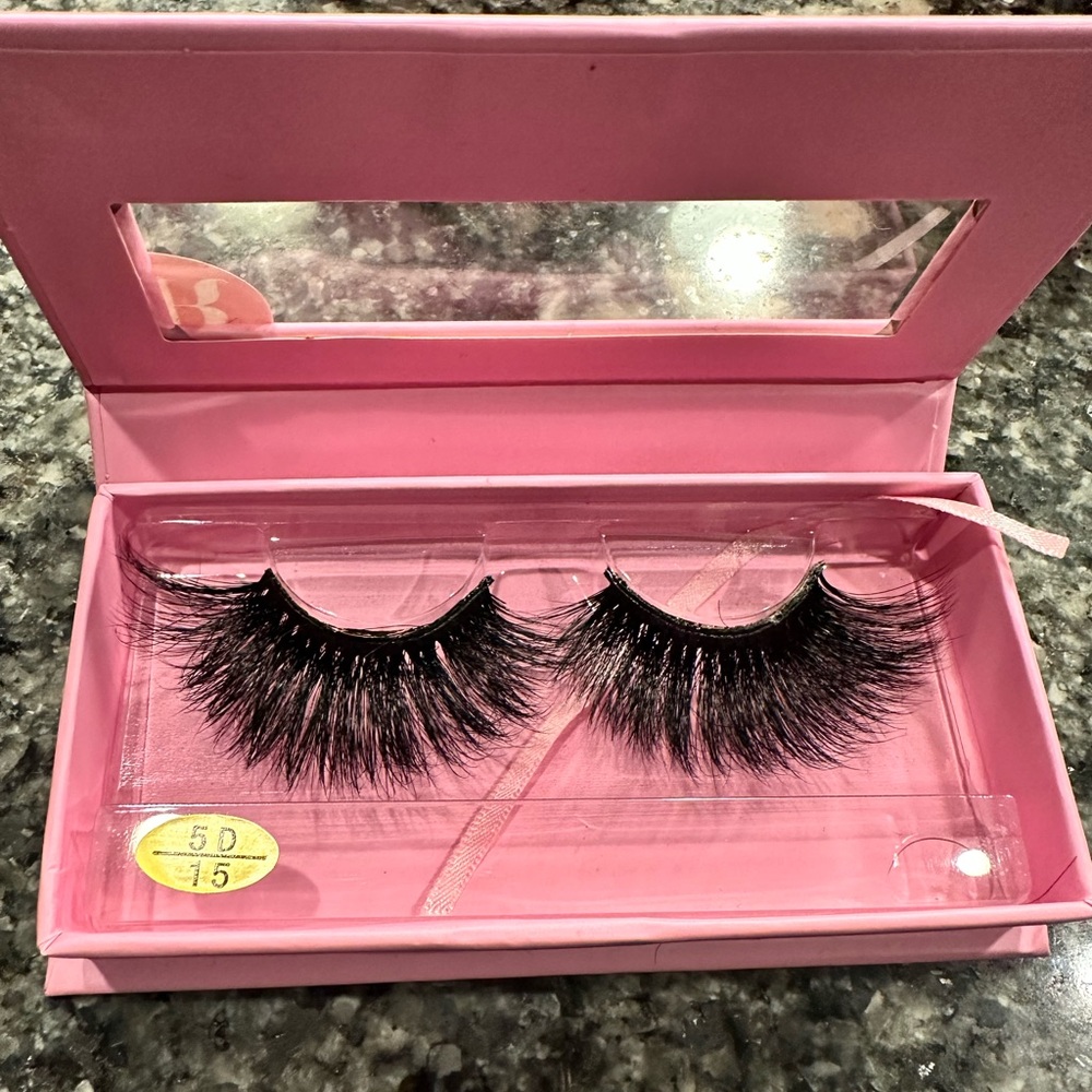 5D lashes (style 15)